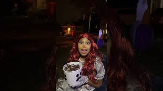 Mimi And Lily In Halloween