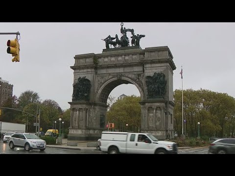 Video: Routebeschrijving en evenementen: Grand Army Plaza Brooklyn
