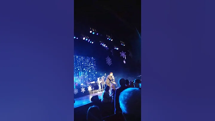 98 Degrees Christmas True to your heart Louisville...