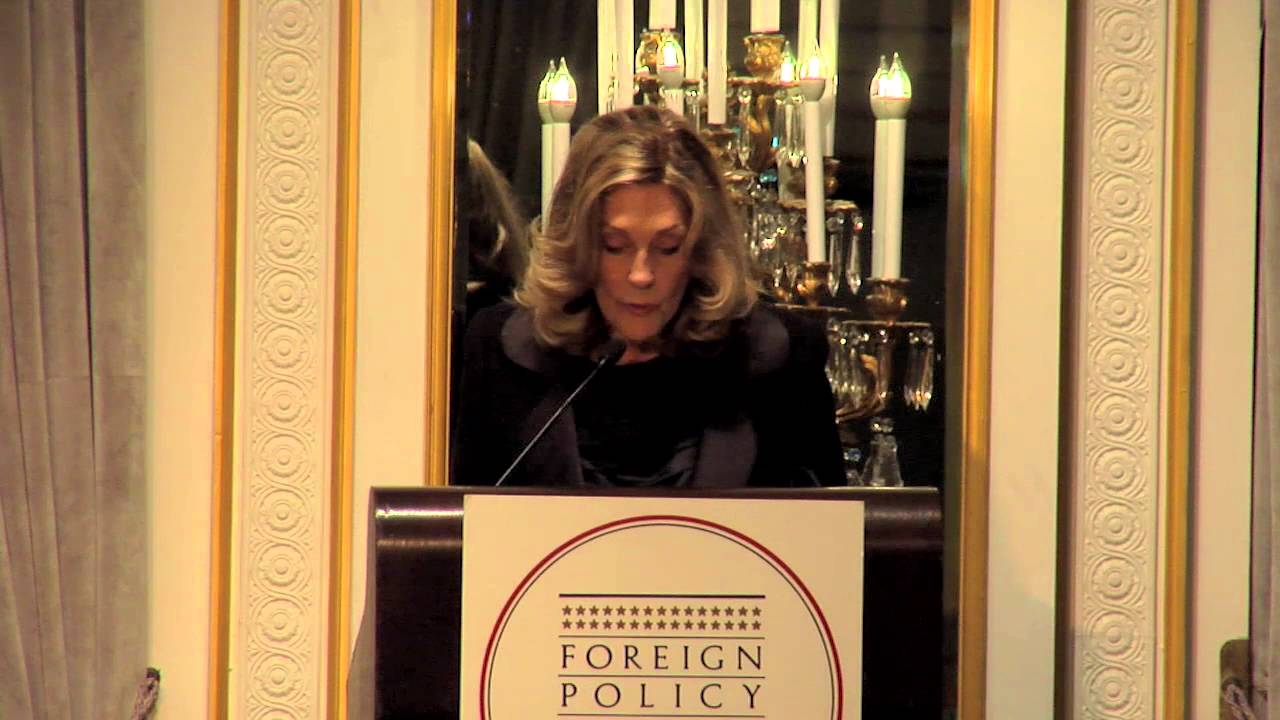 Dame Jillian Sackler introduces MET Director Thomas Campbell