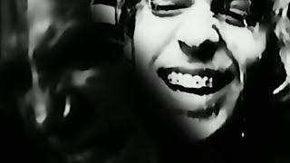 A Dive into the Nostalgic Past of Toby Silva - Music Video