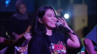 Sometimes Love just Ain't Enough - Patty Smith feat Don Henley 