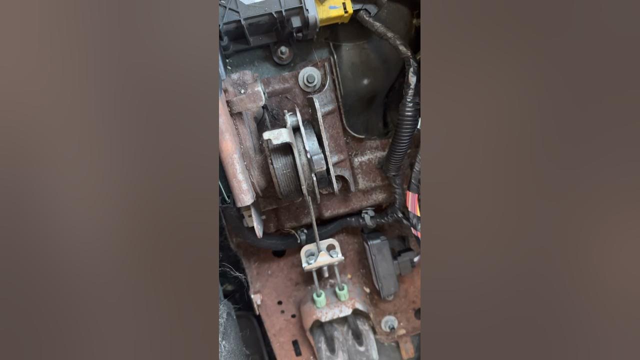 Jeep JK loose parking brake handle - YouTube