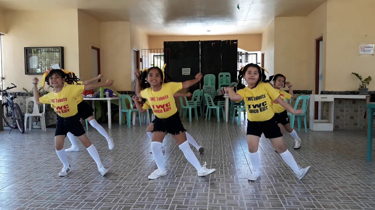 TWC CRADDLE CRAYONZ DANCER