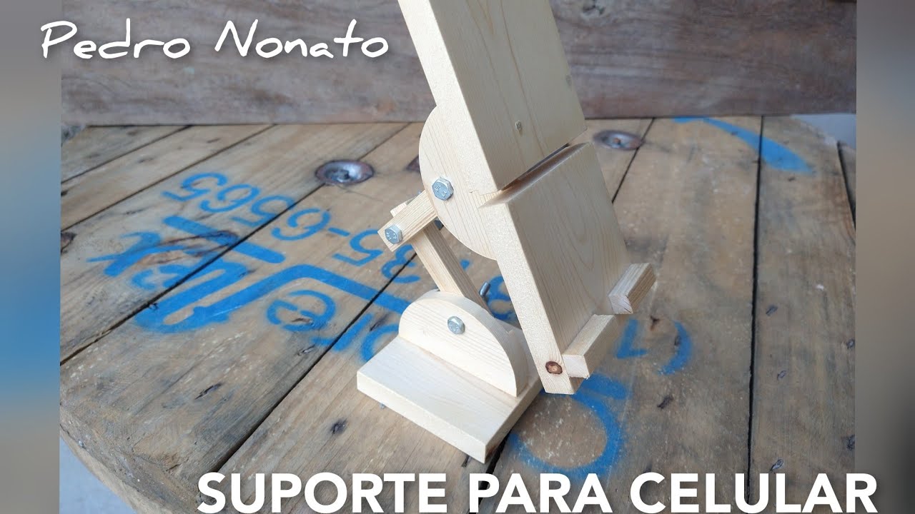Suporte para celular (FEITO COM SOBRAS DE MADEIRA DE PALETES). Woodworking
