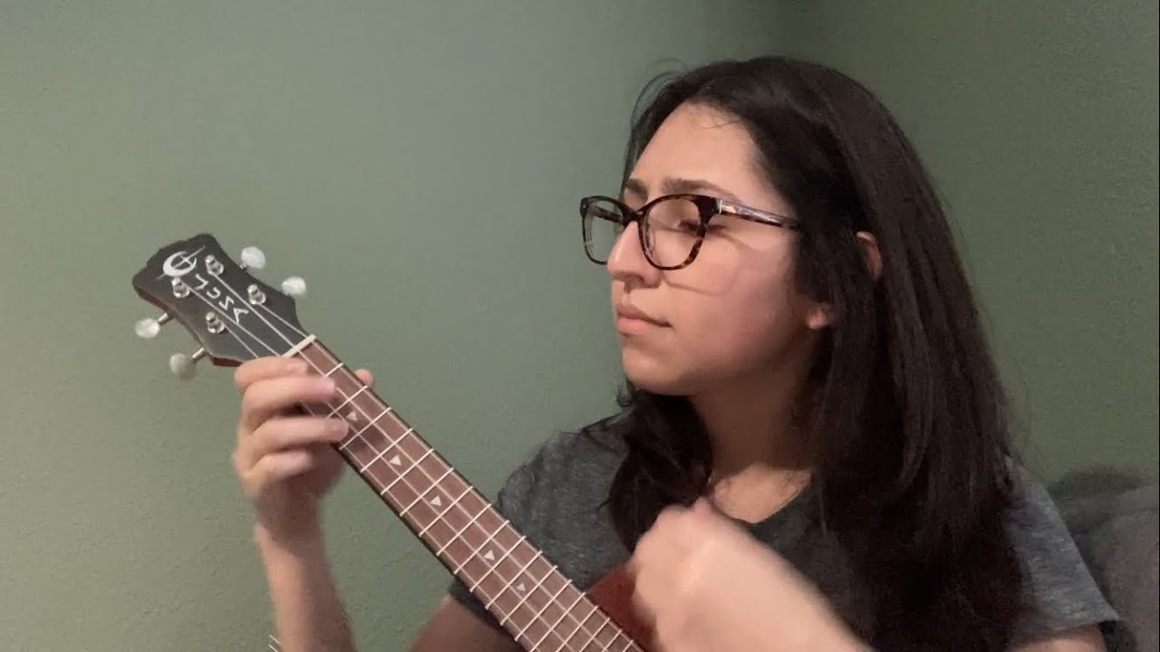 Santo es el que vive | ukelele