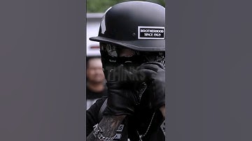 Do Outlaws Really Live Like Outlaws?