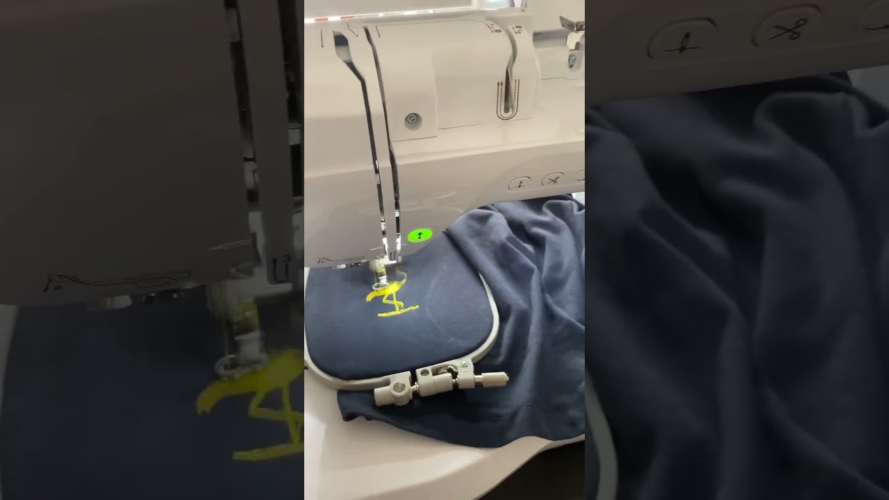 Brodeuse INNOVIS 880E 