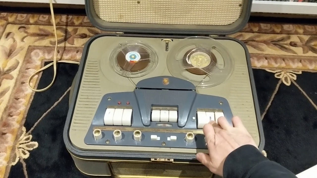 So, I Bought a Reel-to-Reel Tape Recorder 