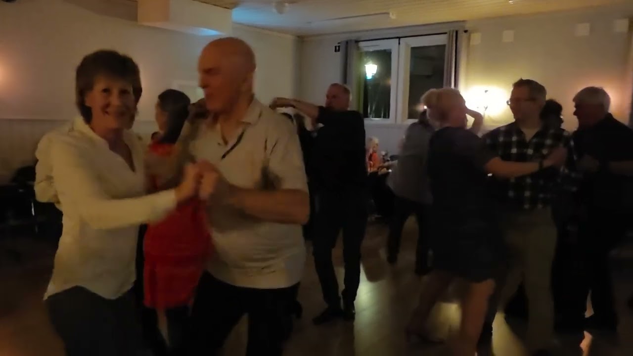 Ett steg för långt med Atlantic Duo på Hagadansen 7.3 Dansnytt Jan Tore Eriksen 