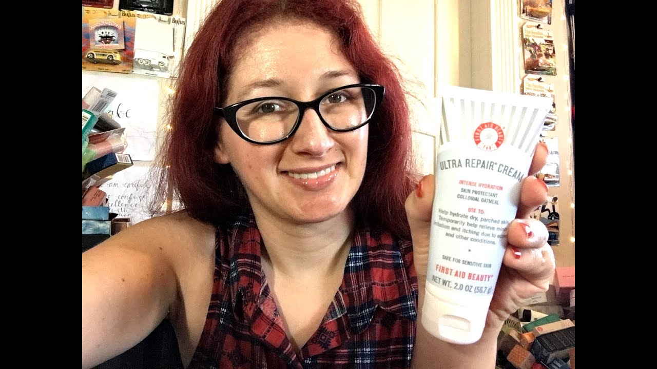 Review First Aid Beauty Ultra Repair Cream YouTube