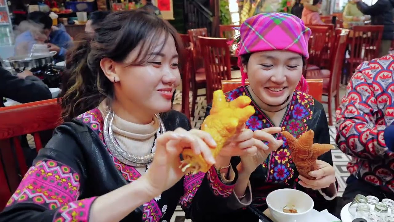 ĐÃI BẾP TRÊN BẢN VÀ TUNG TĂNG TV MÓN GÀ ĐÔNG TẢO Ủ MUỐI SIÊU NGON CỦA NGƯỜI EM | CHỢ PHIÊN TÂY BẮC