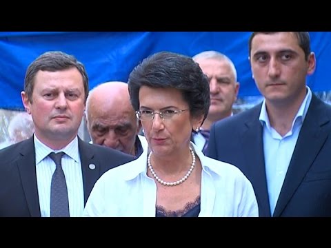 \"ნინო ბურჯანაძე - დემოკრატიული მოძრაობის\" ნაძალადევის რაიონის მაჟორიტარი კანდიდატების წარდგენა