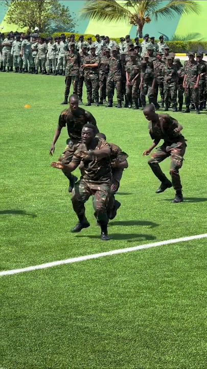 UTAPENDA WANAJESHI WA TANZANIA WAKICHEZA SEBENE....😍😂😁