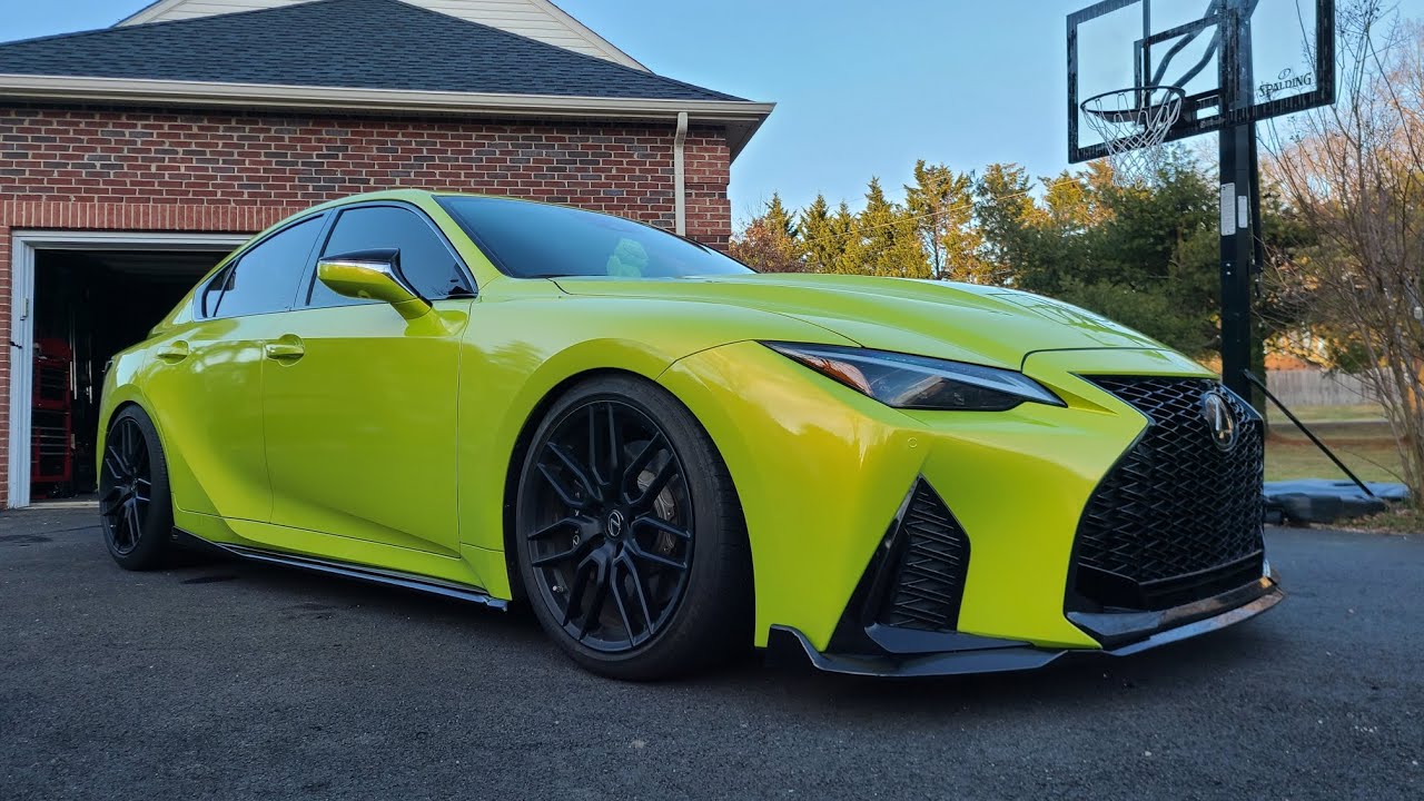 Lexus IS500 Launch Edition side skirts installation