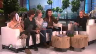 One direction playing"Never Have I Ever"-part 6/17