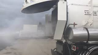 2007 Vactor 2100 for sale, shows debris body washout system working