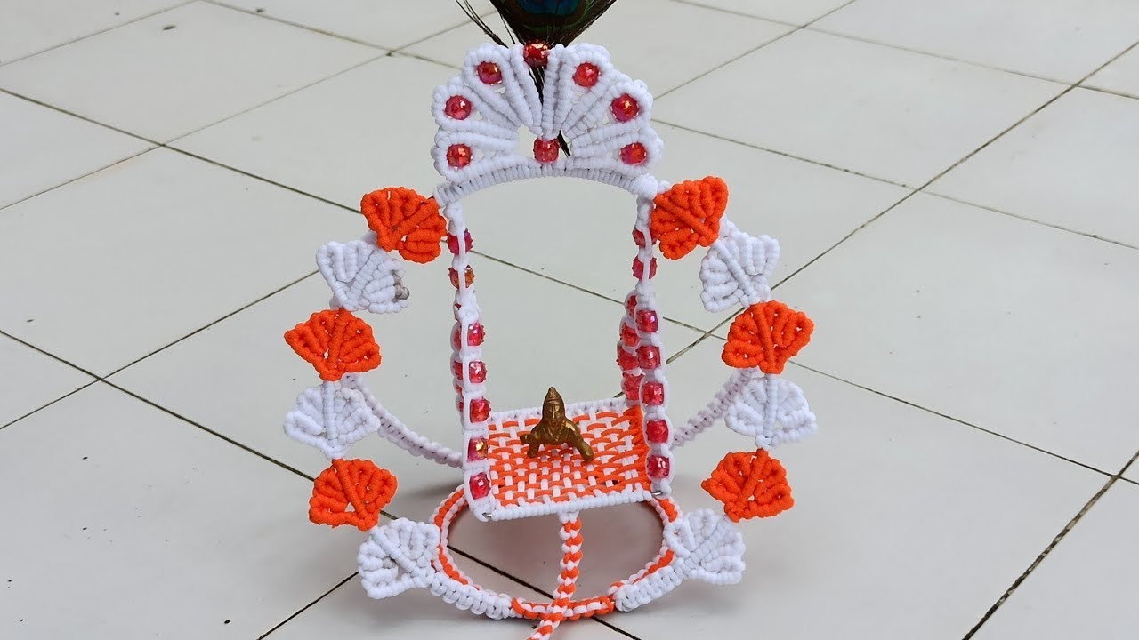 Simple Macrame Krishna Jhula / Balgopal Jhula