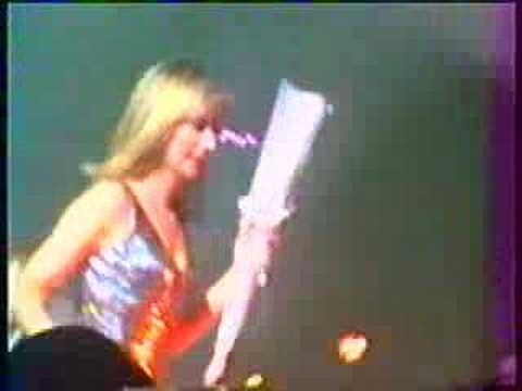 Watch Dorothée zenith 96 final on YouTube Watch Dorothée zenith 96 final on YouTube