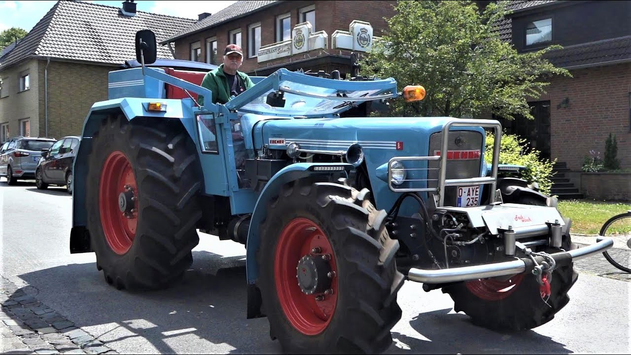 Oldtimer Traktoren Korso- durch Groß und Kleinhauh am 16.07.2023