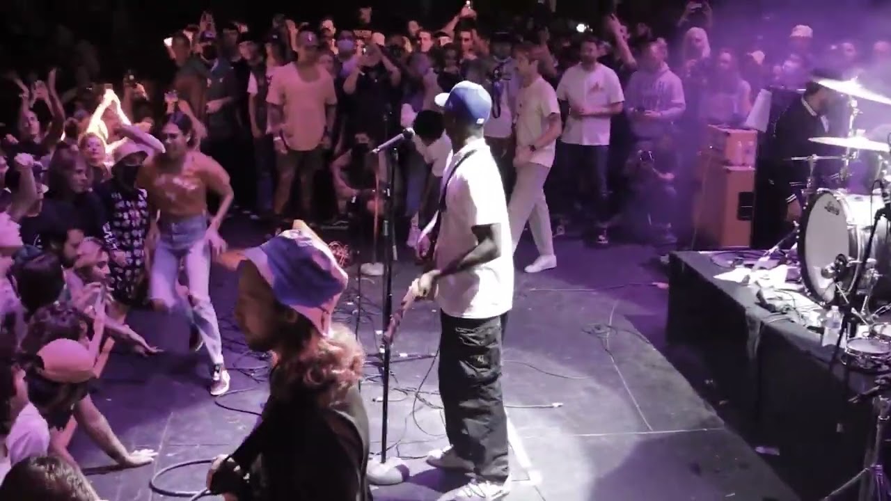 TURNSTILE  - NO SURPRISE