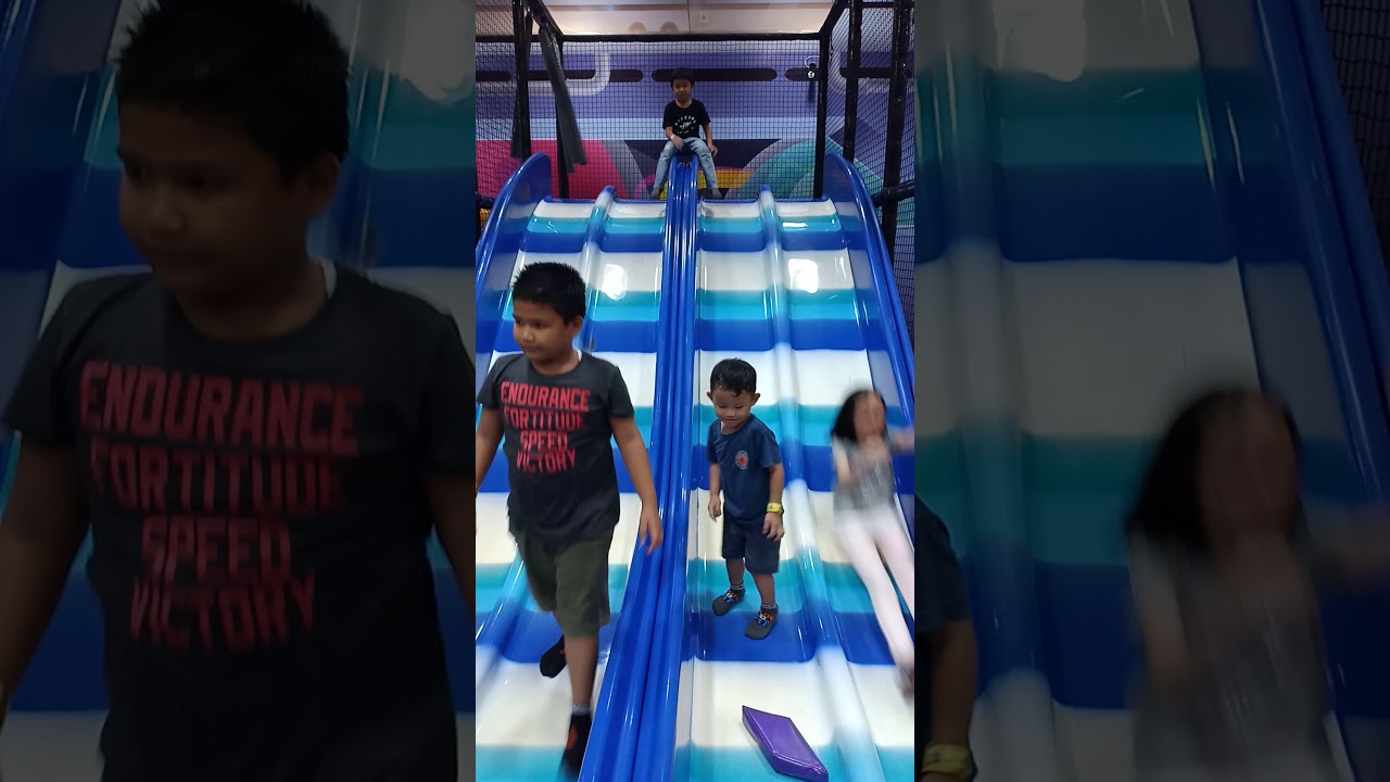 Trampolin Centre Point Medan Youtube