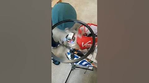 Geometric mechanics based rotor failure tolerant control of a quadrotor