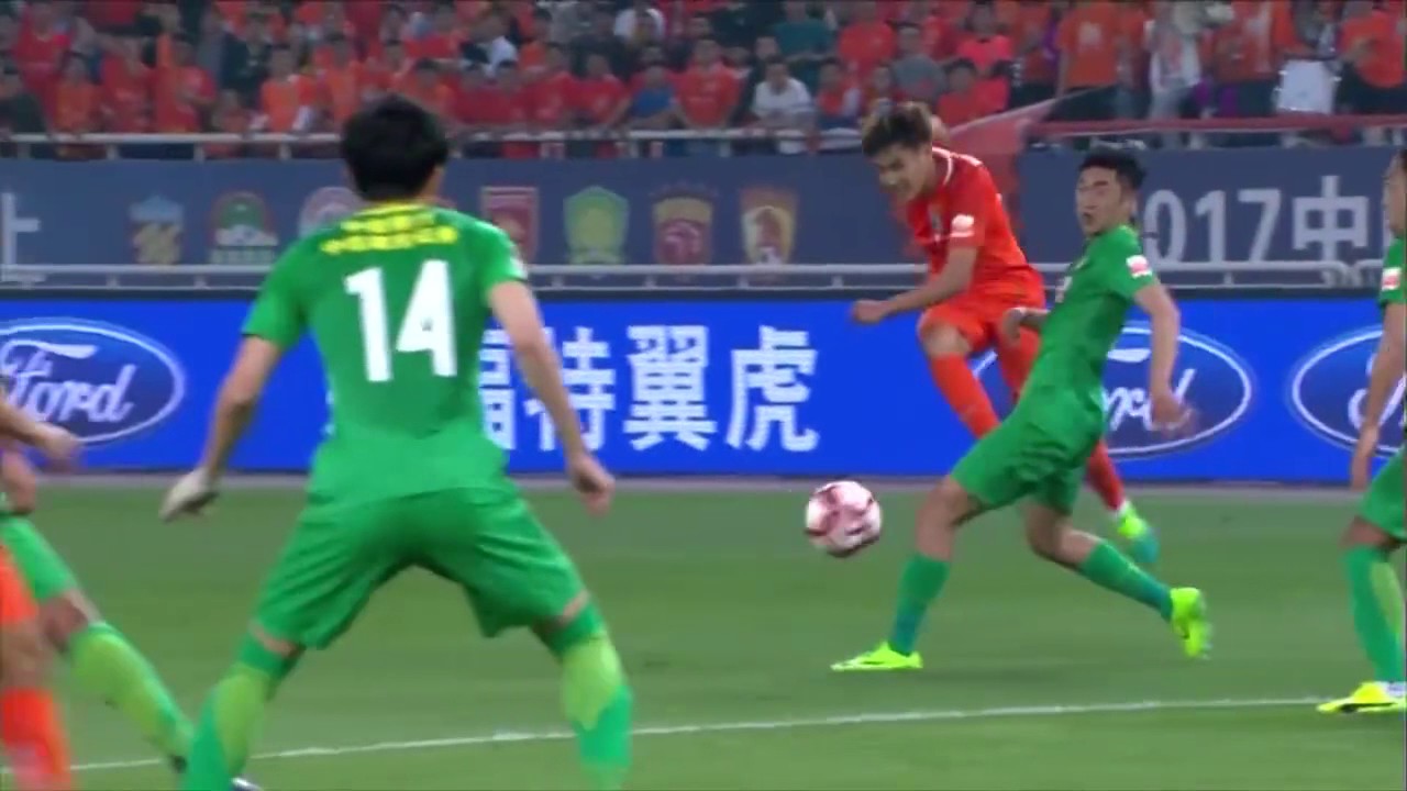 Highlights Shandong Luneng Vs Beijing Guoan 山东鲁能泰山vs北京中赫国安csl 17 Round 5 Youtube