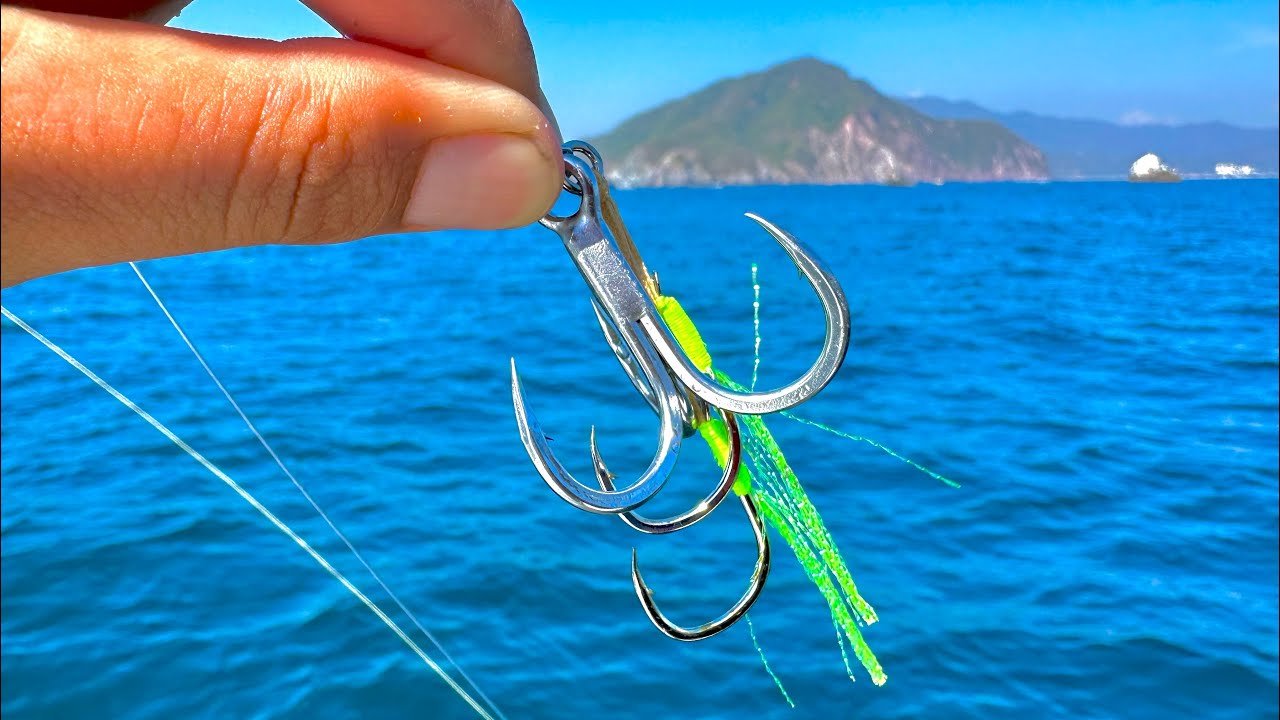 Pesca con ANZUELO SIN CARNADA || pescando en MANZANILLO COL.