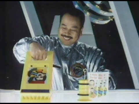 1982年 (昭和57年) 11月CM　おまけつき  Japanese TV commercials