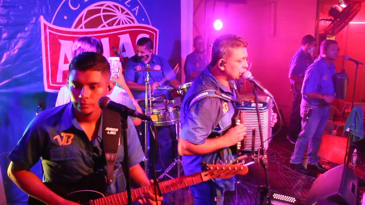 AUNQUE ME DIGAS BORRACHO - VICTOR BERNAL Y EL CONJUNTO INSPIRACIÓN SANTEÑA EN VIVO