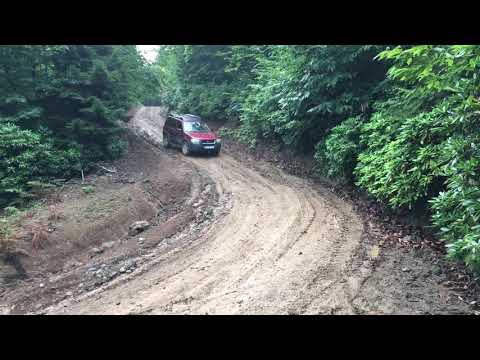 მთა ნაკონაღვარი mountain nakonagvari road  August 22 ford escape