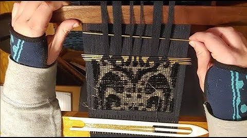 Velvet weaving time lapse