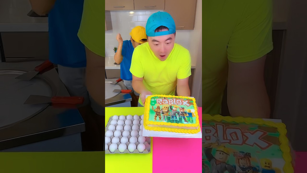 Roblox cake vs egg ice cream challenge! 🍨 #roblox #funny #shorts by Ethan Funny Family