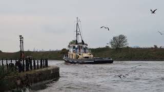 4K-60FPS-HIRES 🚢 MSC Victory tugboat Manchester Ship Canal at Ellesmere Port ⚓ Tue 15 April 2025🚶