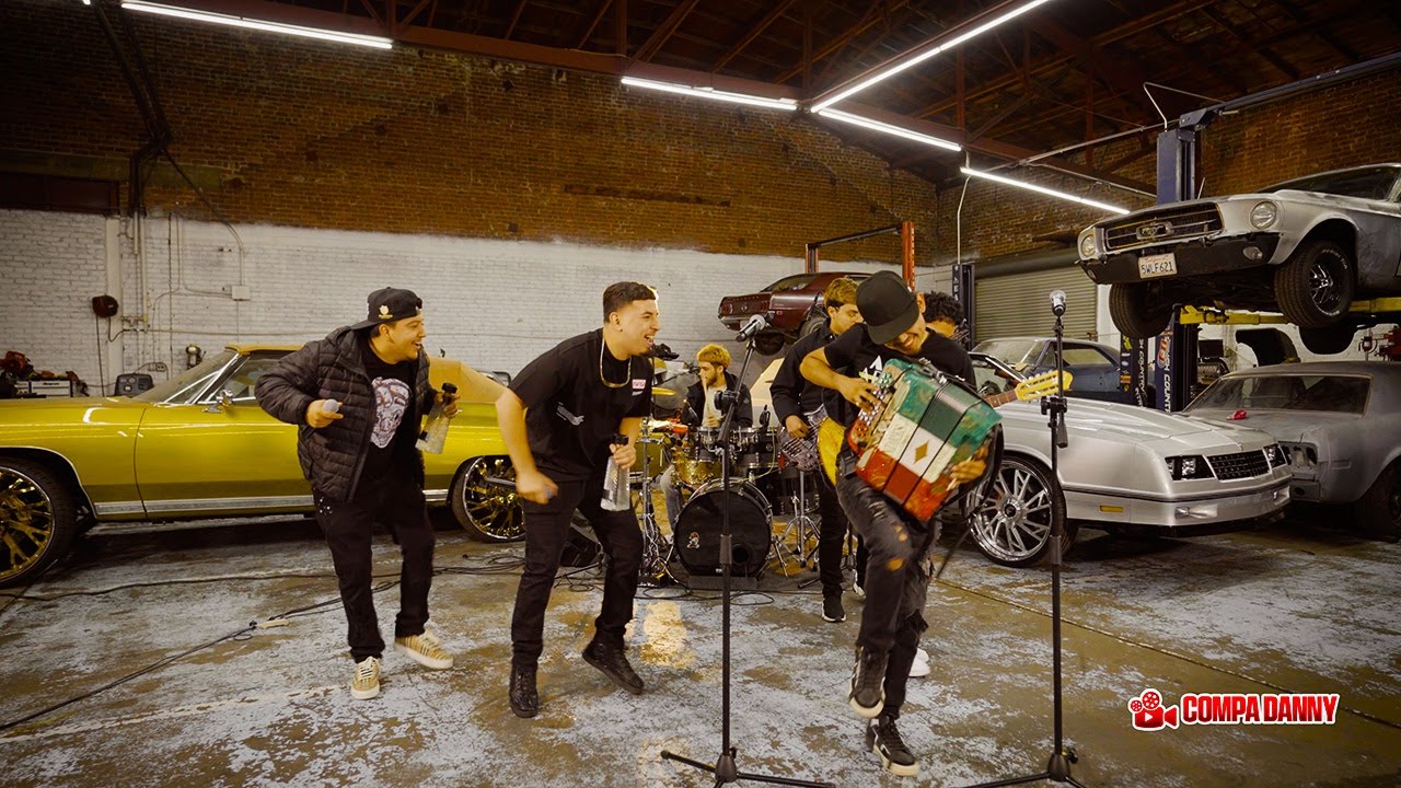 Los De Porte Fino x Comando Unico - EL PROSTIPIRUGOLFO (EN VIVO) 2023