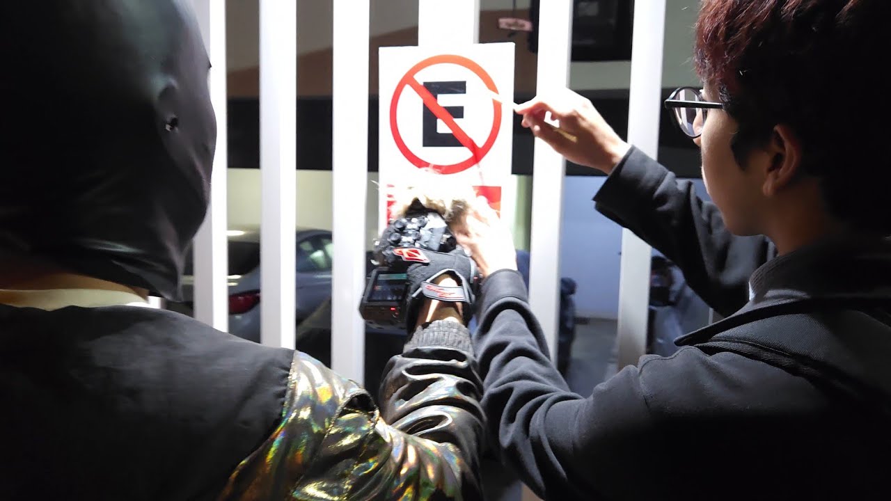 ASMR EXPLORACIÓN URBANA CON FRAGMENTO LEO