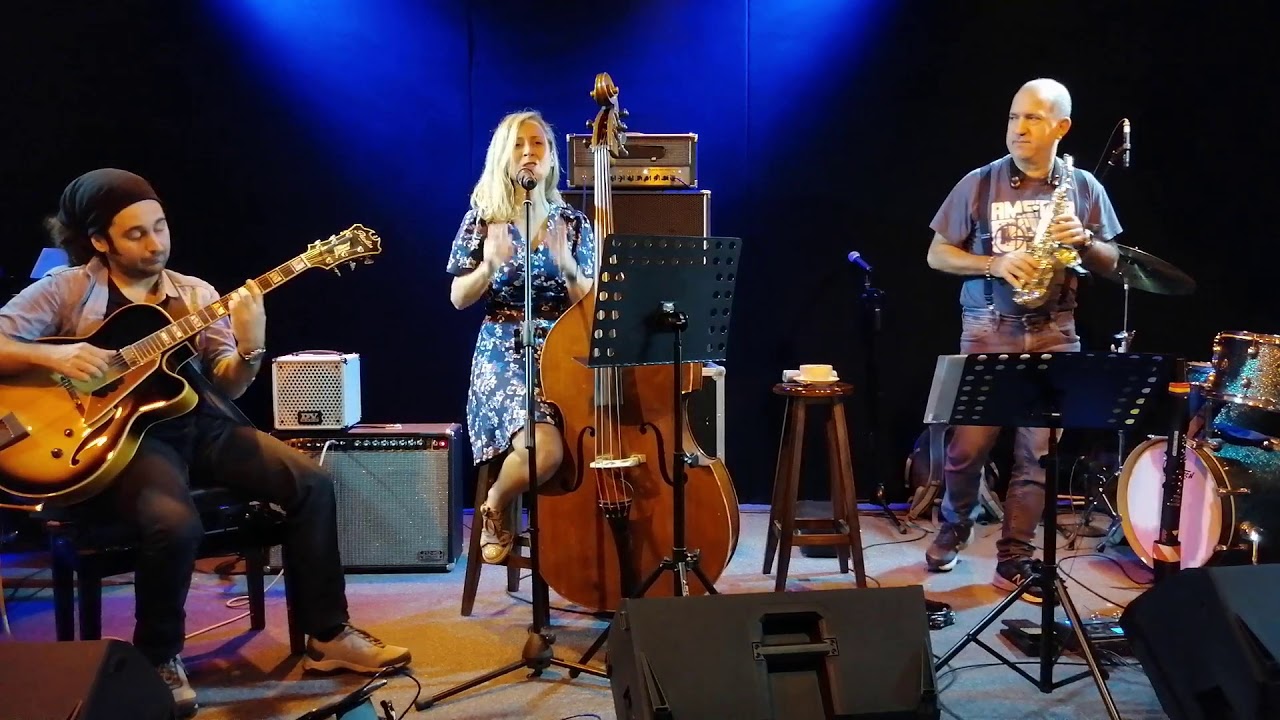 Beyaz Balık - Esra Kayikci & Hakan Kamali feat. Yahya Dai