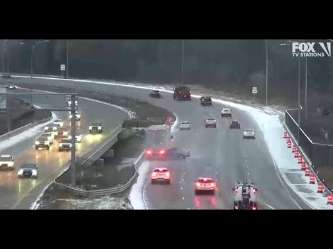 Hundreds of crashes on snowy Minnesota roads