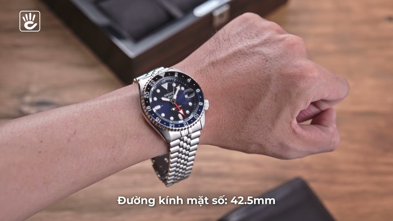 Review Seiko 5 Sports GMT SSK003K1 Batman - Đồng hồ GMT đáng mua nhất dưới 15 Triệu