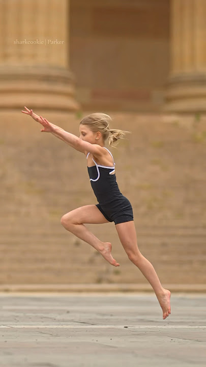 Parkers crazy acro tricks #acrobatics #dancephotography #slowmotion