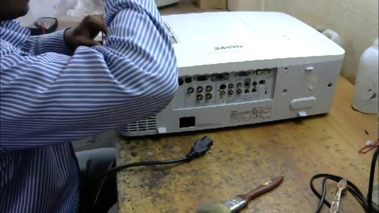 sanyo xga projector plc xm100L how to lamp replacement and servicing YouTube