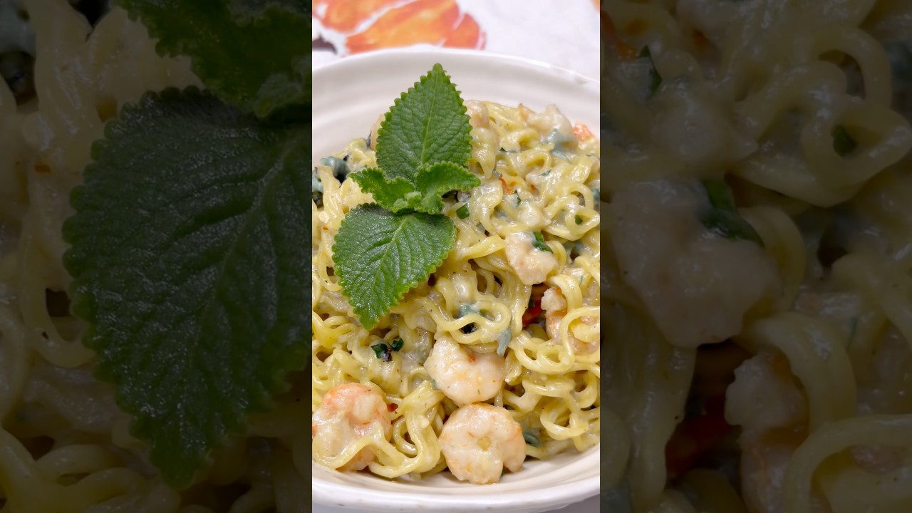 Seafood Noodles for my Friend #shorts #shortsfeed #youtubeshorts #nigerianfood