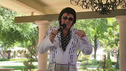 Jeremy Pearce, as Elvis, entertains Sanger Womans ...