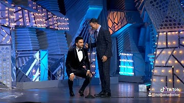 ||Akshay Kumar and Ranveer Singh || Funny || Award show ||