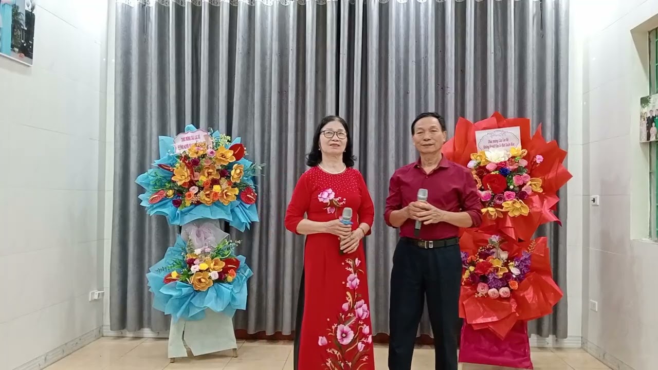 Câu lạc bộ nối vòng tay lớn 