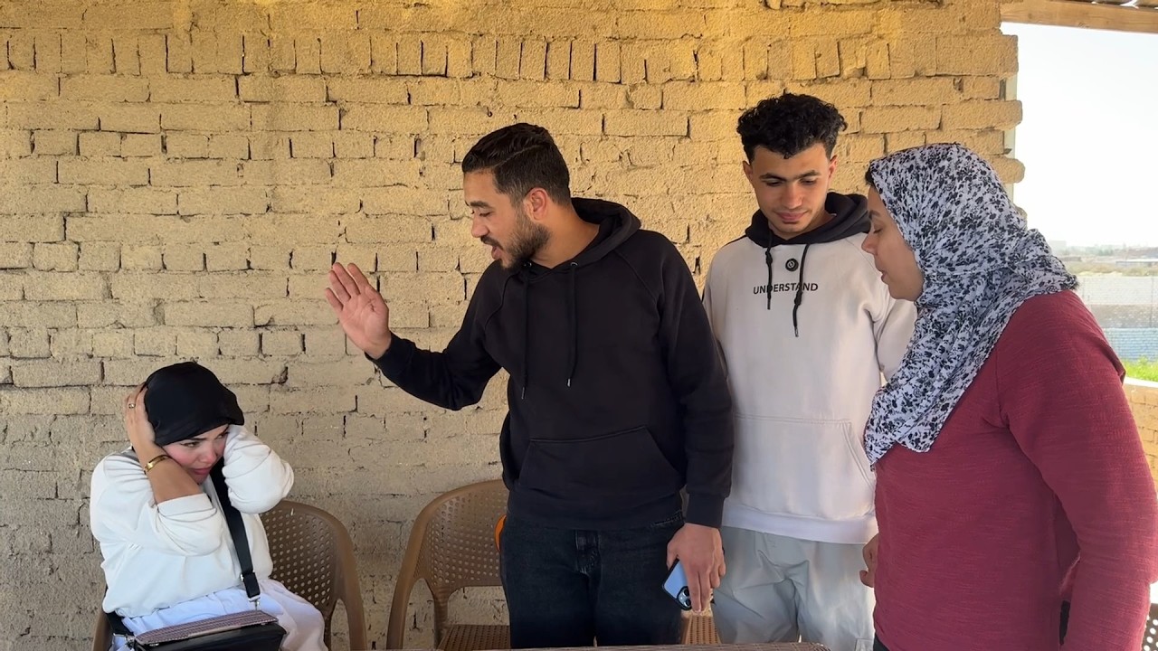 سخروا منها عشان مريضه ومايعرفوش انها صاحبه قوه خارقه فلقنتهم درس مستحيل ينسوه !