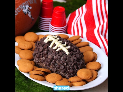 Cookies & Cream Cheese Ball