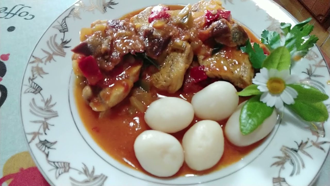 Pechuga de pollo al chilindrón