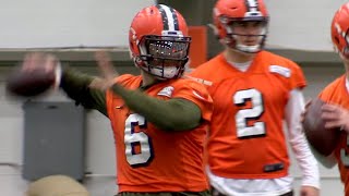 Baker Mayfield back to throwing at practice with bruised hand